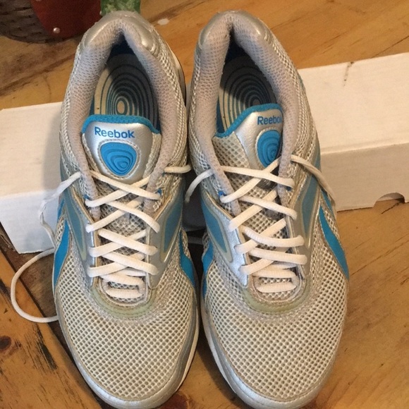 Reebok easy tone body toning sneakers - Picture 2 of 10